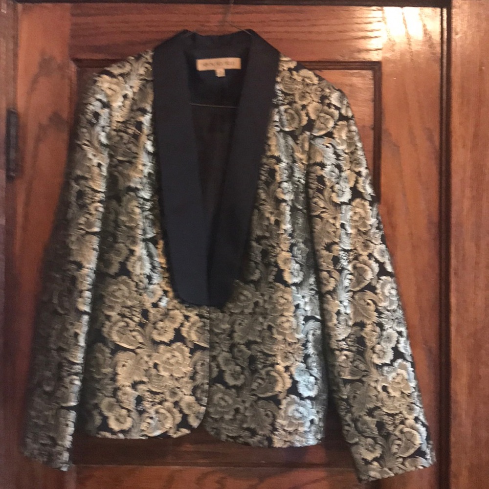 Grand Opera Black gold jacket
